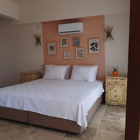 Casalyma Hotel